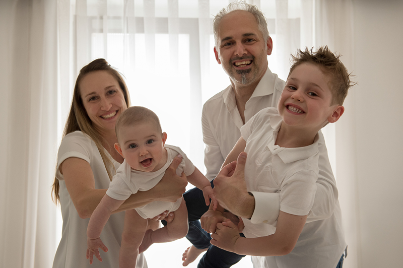 Fotografia famiglia in studio Bergamo